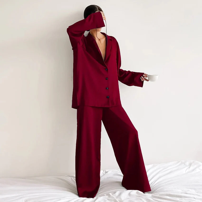 Iris® | Oversized pajama set with silky elegance - Image 3