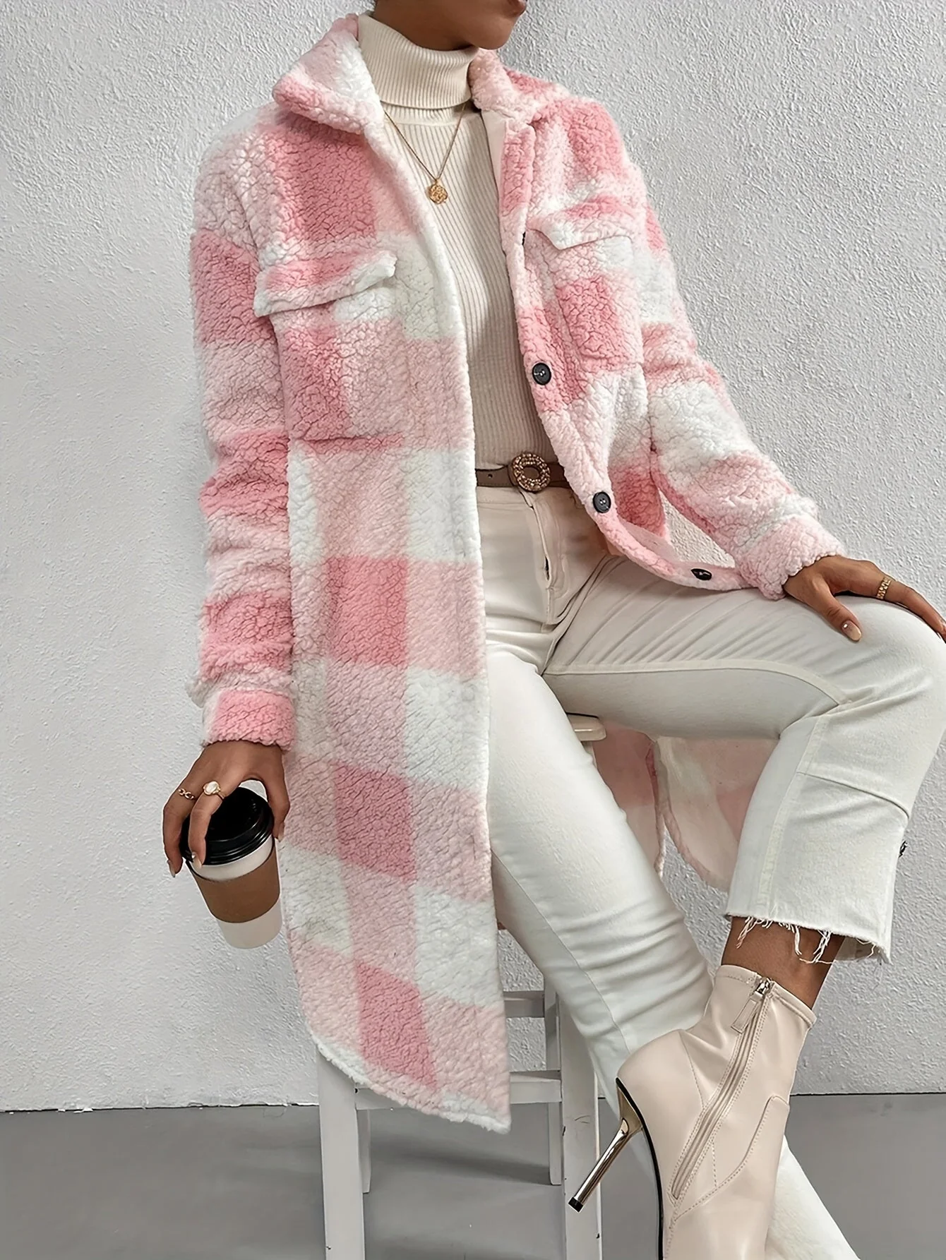 Isabella | Elegant checked coat for women