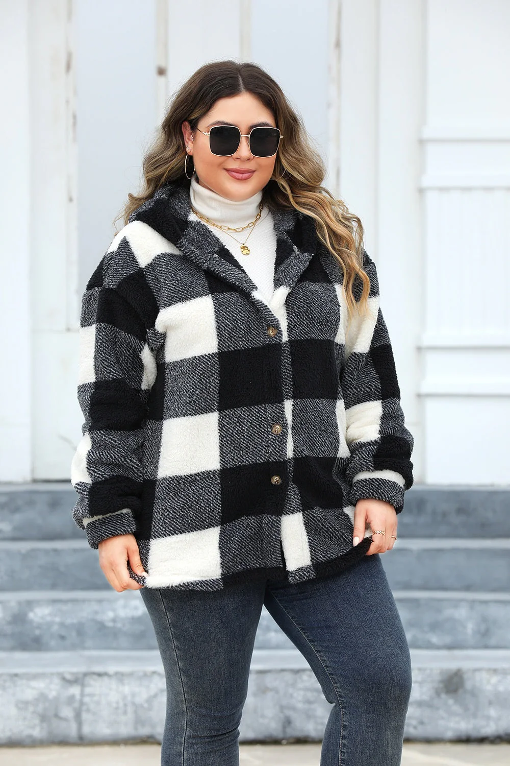Isadora | Oversized checked hoodie with buttons - Image 3