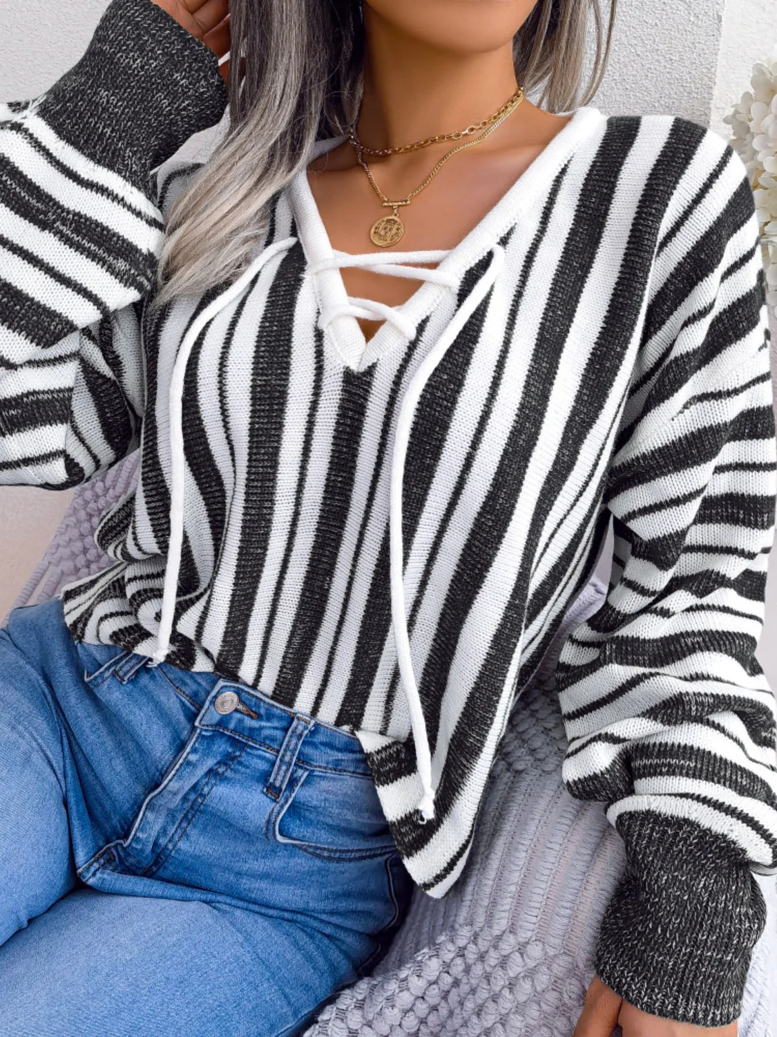 Isadora | Striped long-sleeved sweater with lacing - Image 16