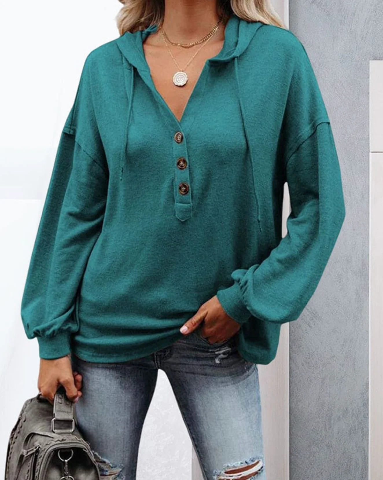 Isotta® | Casual Lightweight Hoodie - Image 5