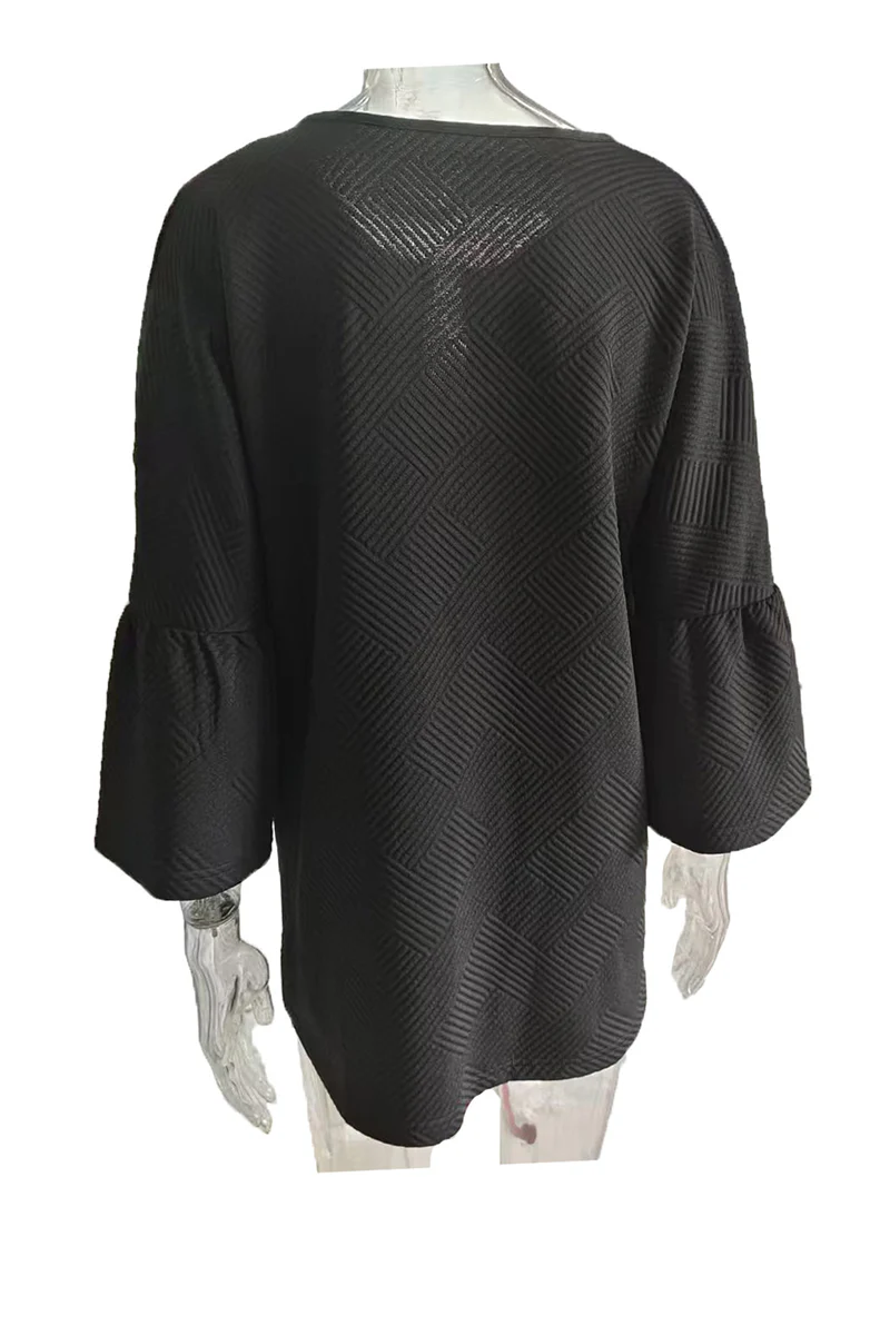 Ivana | Casual everyday outerwear with solid color ruffles - Image 8