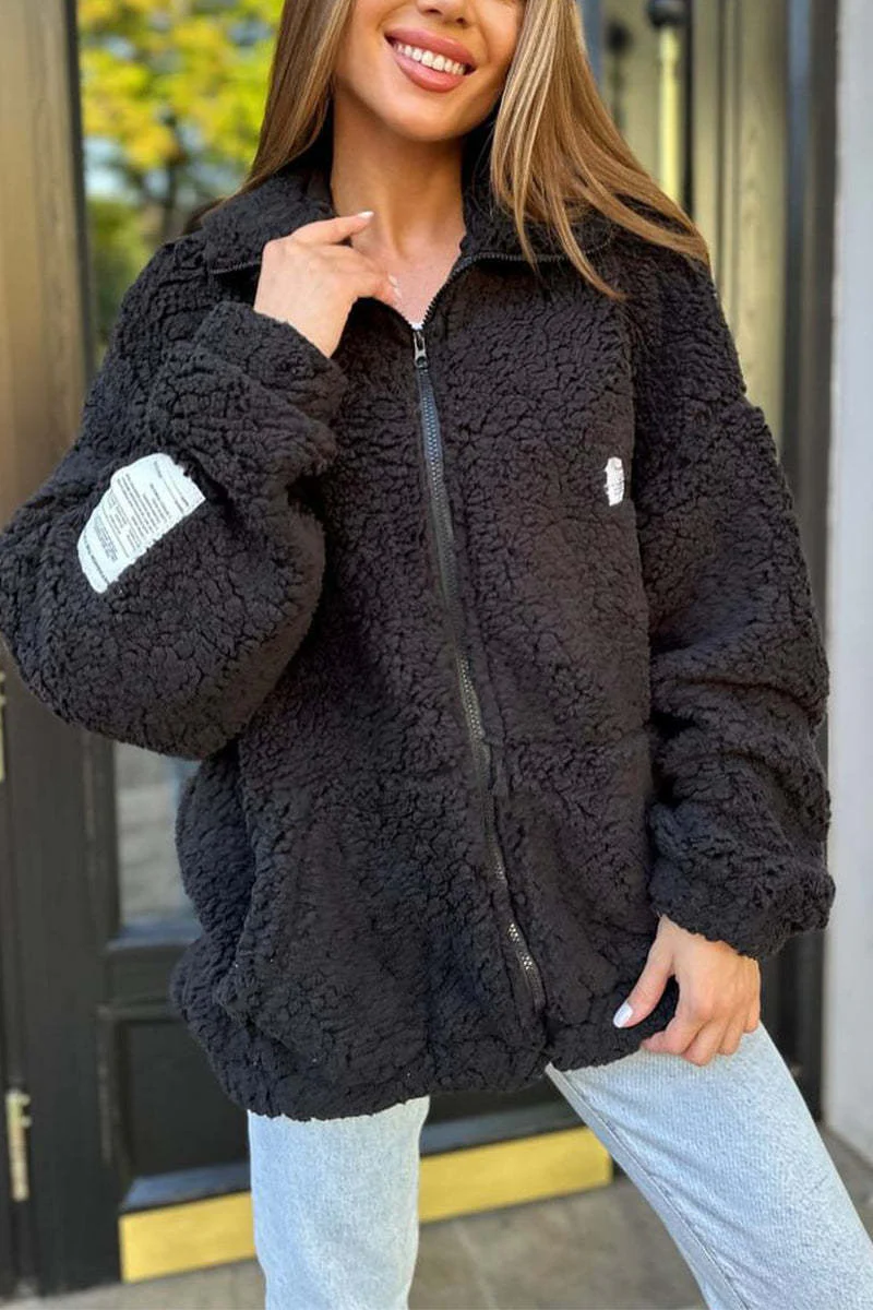 Ivonne | Casual outerwear with a fluffy turn-down collar and pocket for everyday use - Image 4