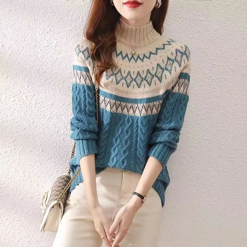 Ivy | Scandinavian Chic Winter Sweater - Image 2