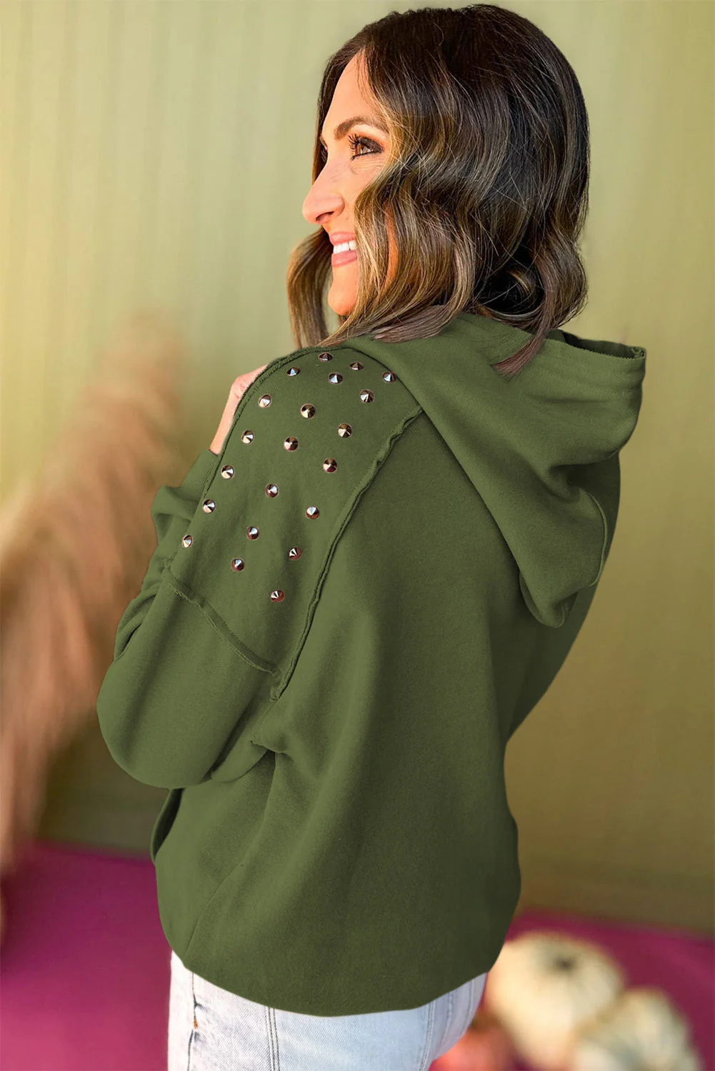 Jacqueline | Casual and relaxed winter hoodie - Image 14