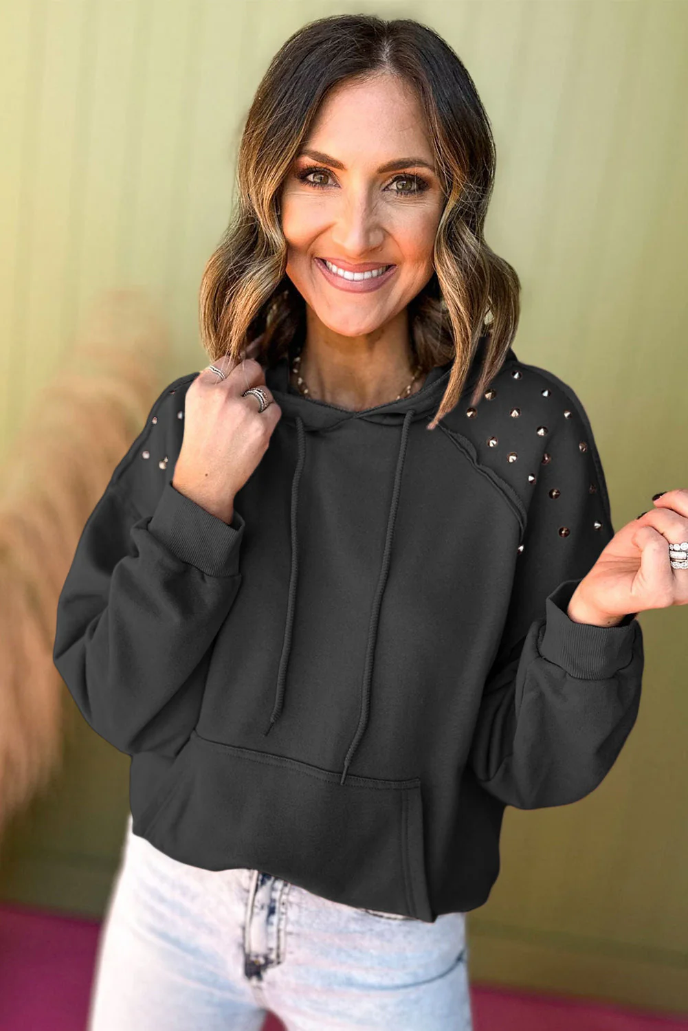 Jacqueline | Casual and relaxed winter hoodie - Image 19