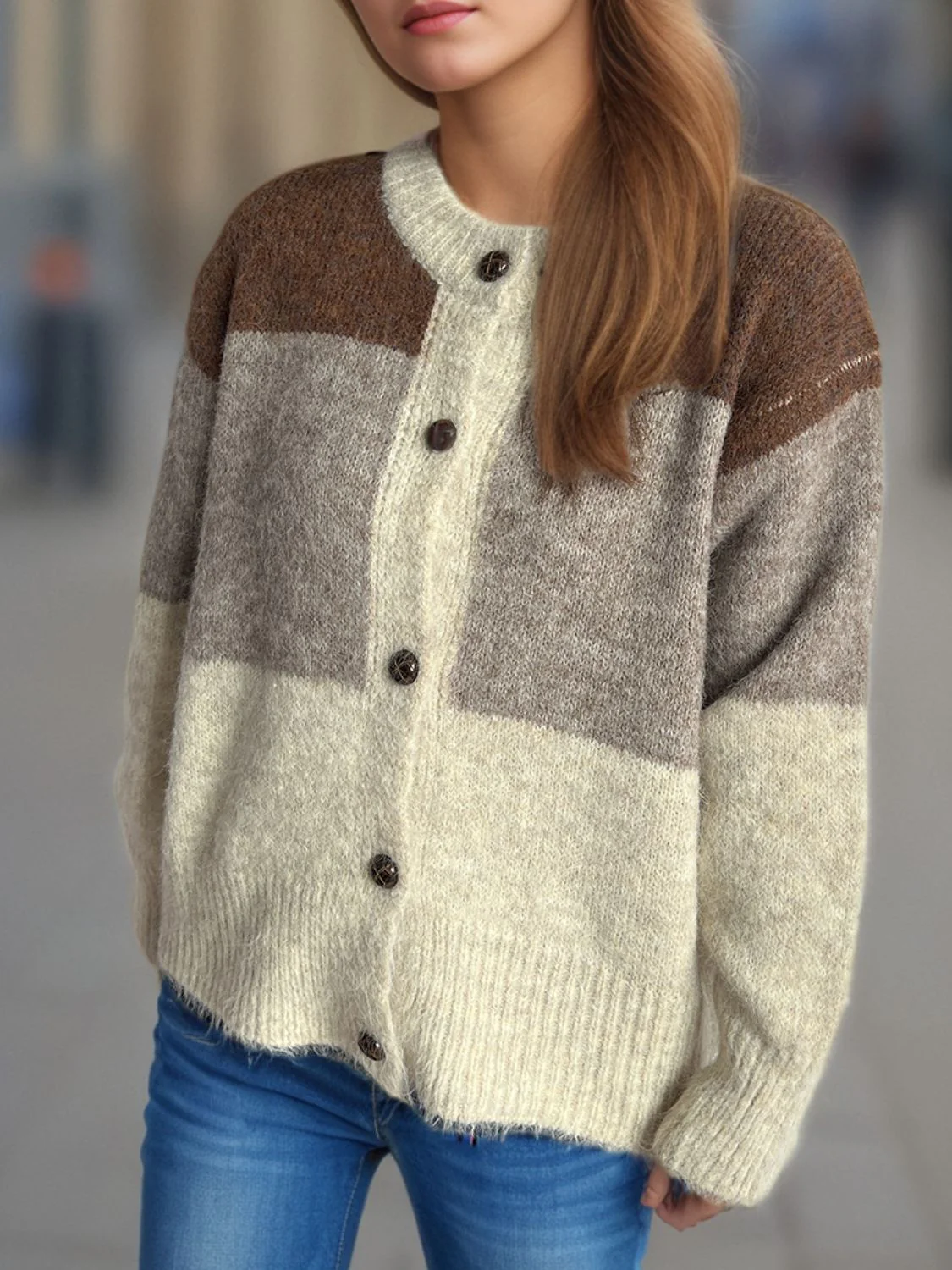 Jacqueline | Color block crew neck cardigan with buttons - Image 17