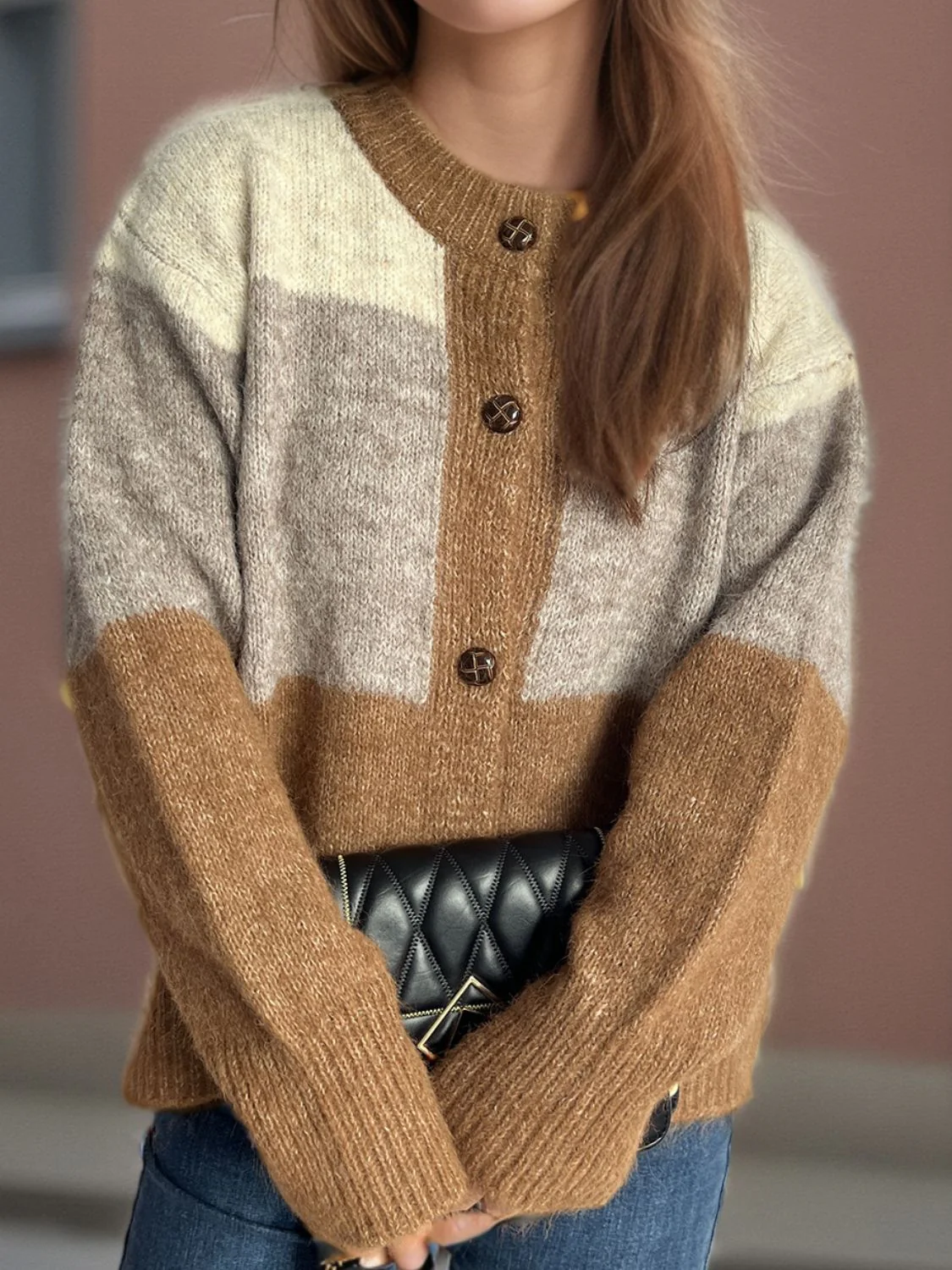Jacqueline | Color block crew neck cardigan with buttons - Image 7