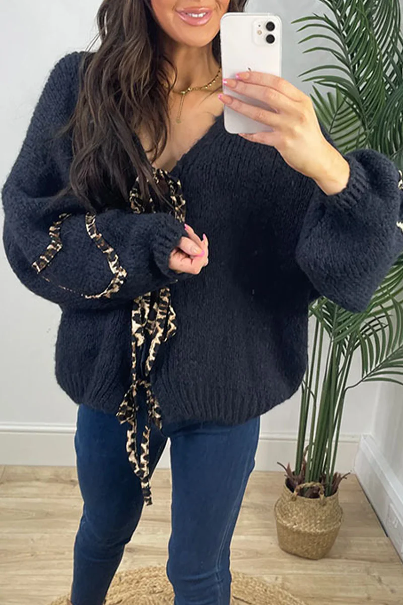 Janine | Casual leopard print patchwork weave outerwear with V-neck - Image 11