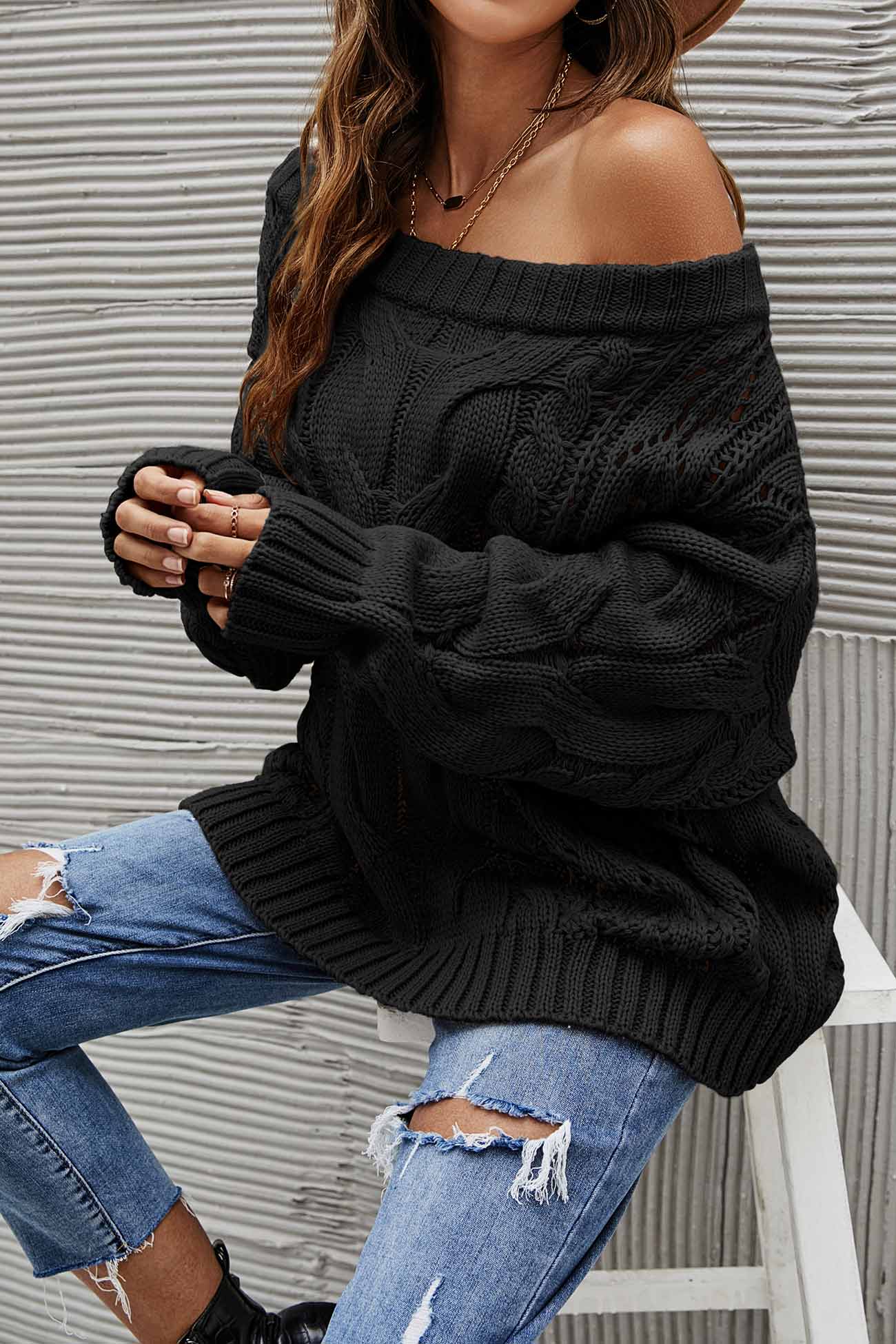 Janine | Knitted jumper with a dropped shoulder and a hollowed-out cable pattern - Image 10