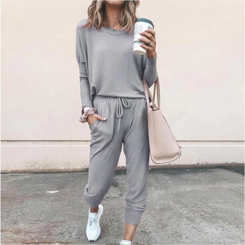 Jeanette | Comfortable soft two-piece jogging suit for women - Image 4