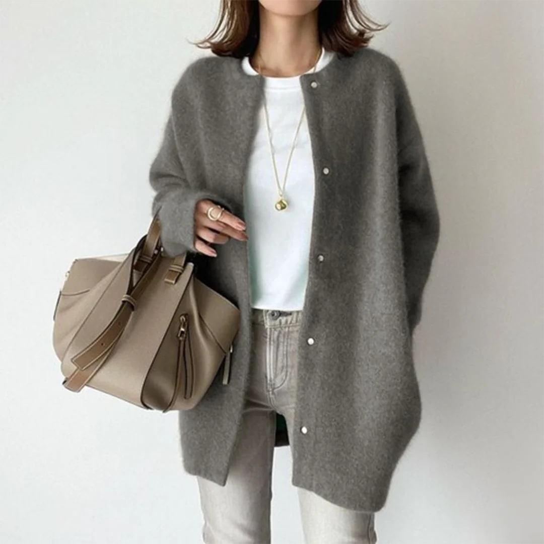 Jimena | Chic oversized, casual cardigan - Image 6