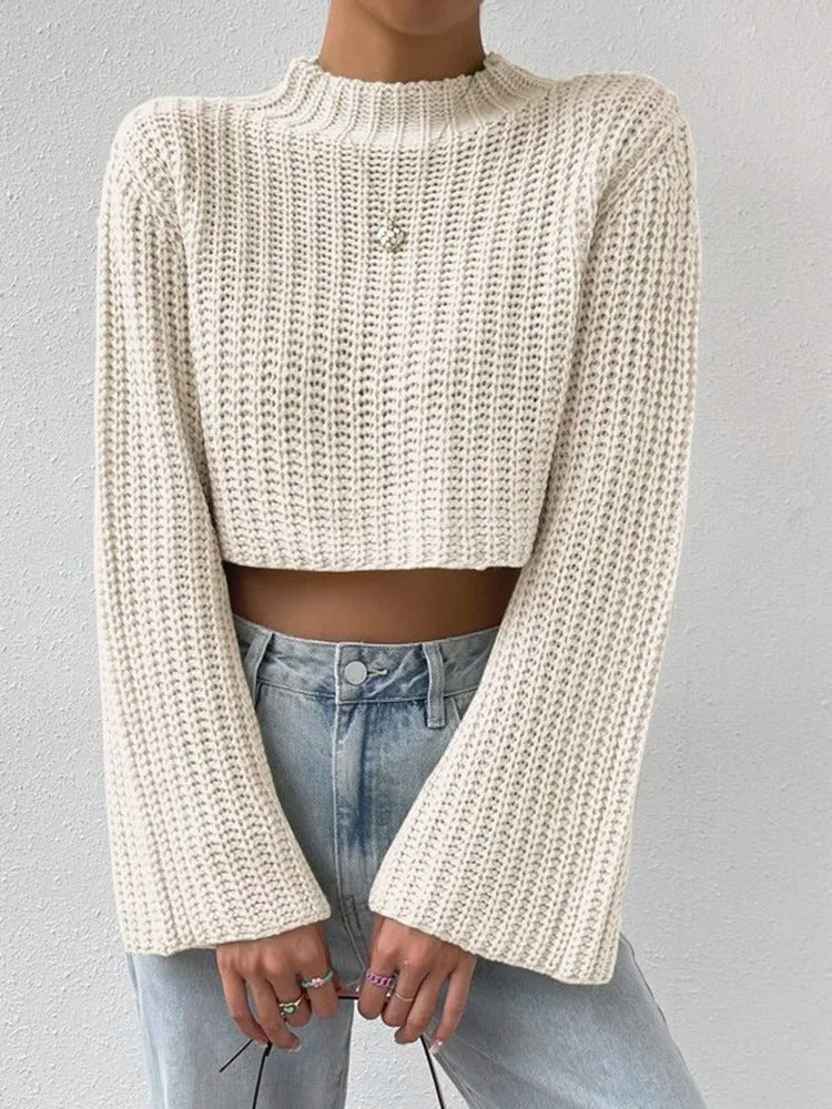 Joana | Short women's sweater with bell sleeves