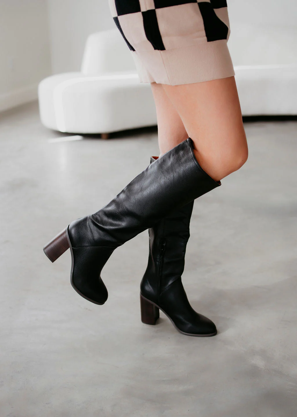 Johana | Supportive and versatile orthopedic boots - Image 2