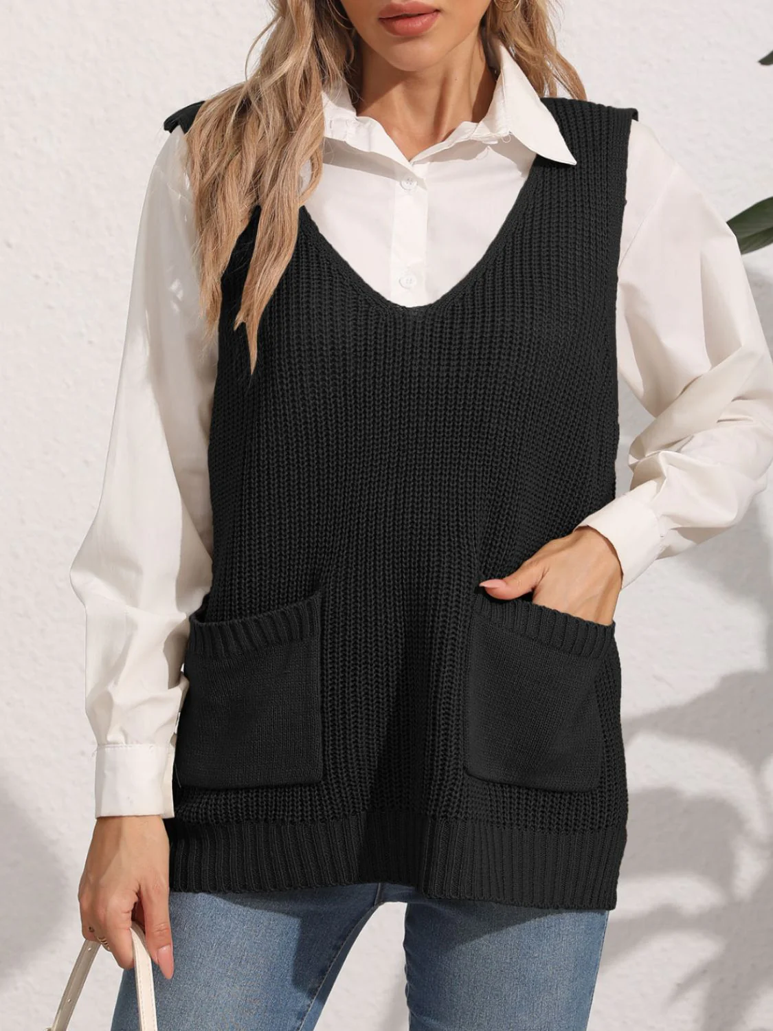 Johanna | Sweater vest with pockets and V-neck - Image 8