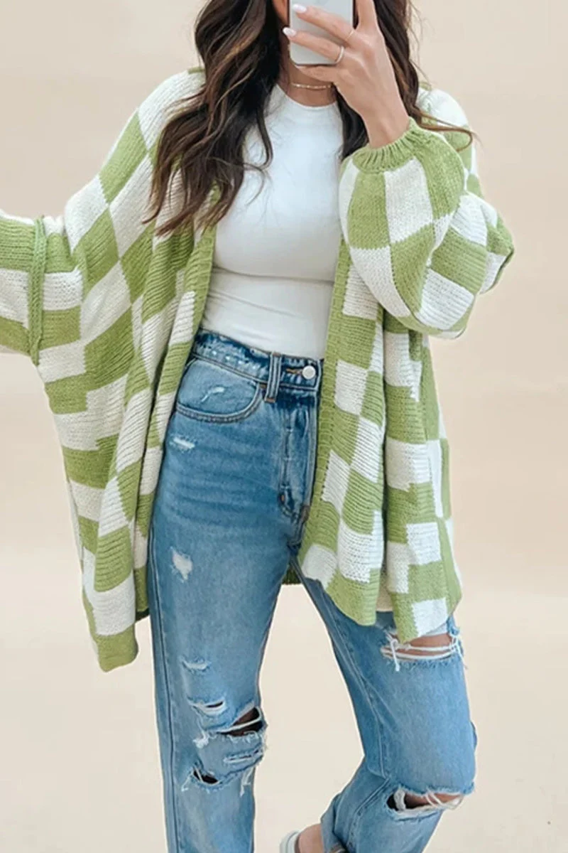Josefina | Fashionable and effortless winter cardigan - Image 11