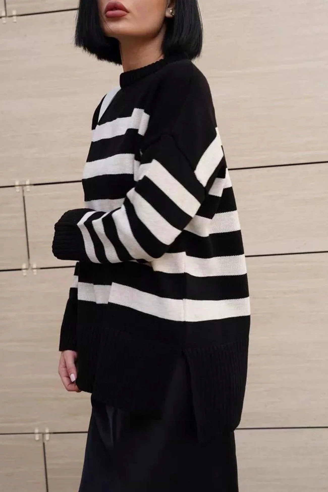Josefina | Striped slit sweater with a crew neck - Image 4