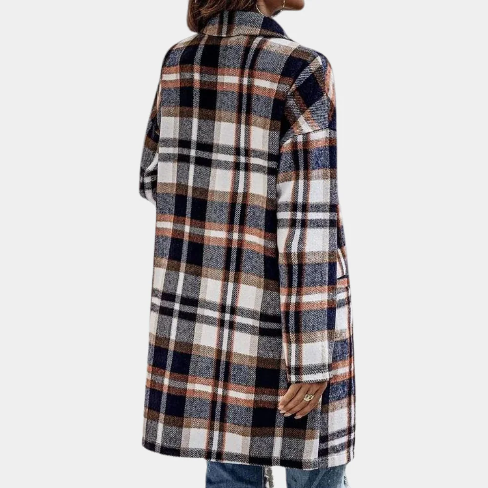 Julia | Modern and versatile winter garment