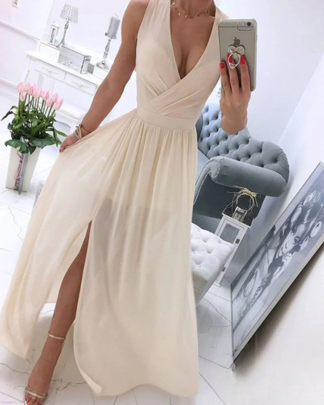 Julia® | Sleeveless Beach Dress For Women With A Deep V-Neck - Image 10