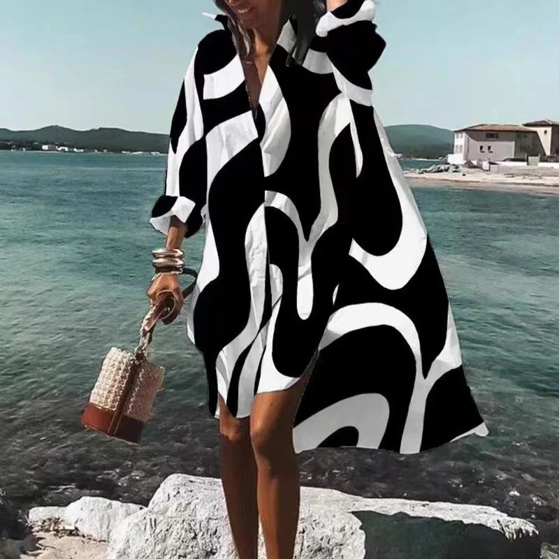 Julia® | Women's long-sleeved V-neck dress