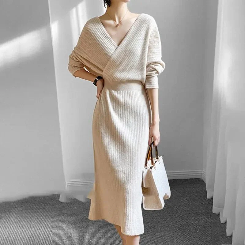 Julie® | Classic and comfortable   dress - Image 3