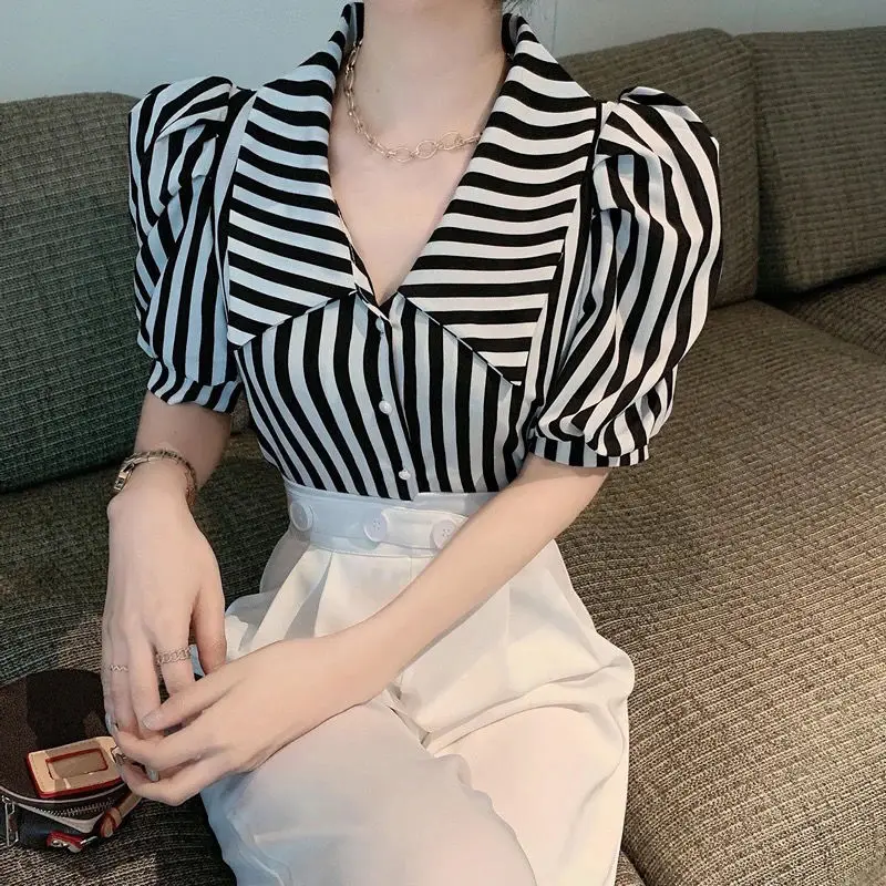 Julieta® | Blouse With Stripes And Puff Sleeves - Image 3