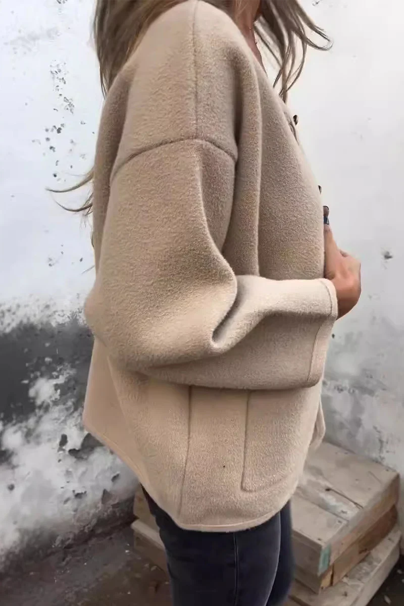 Julieta | Casual outerwear with pocket buttons and O-neck - Image 6
