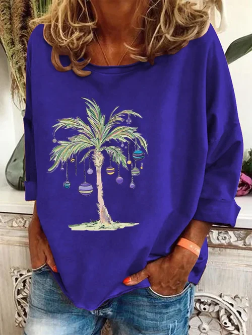 Justina | Casual coconut print Christmas top for women - Image 4