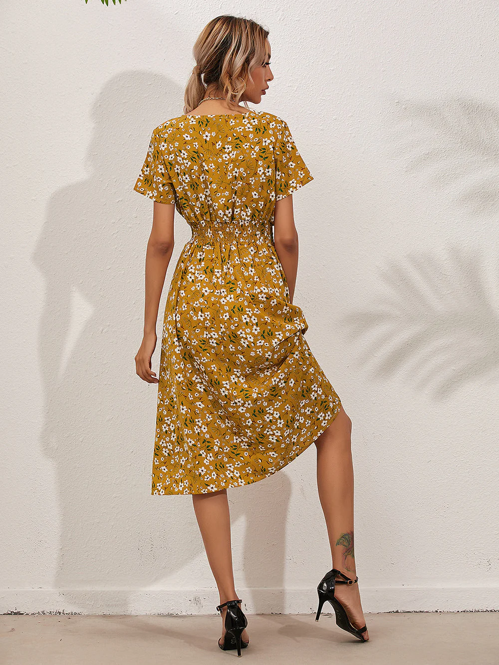 Karen® | Elegant Summer Dress With Floral Print - Image 6