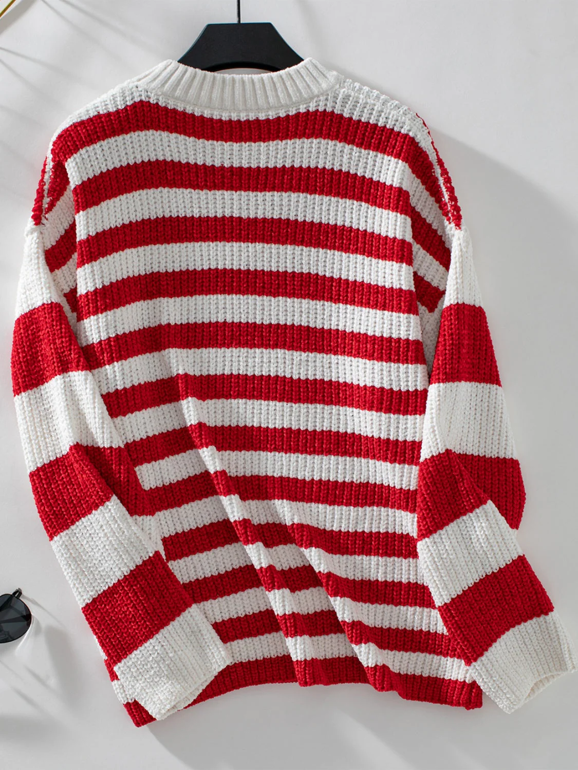 Karen | Striped long-sleeved sweater with a crew neck - Image 7