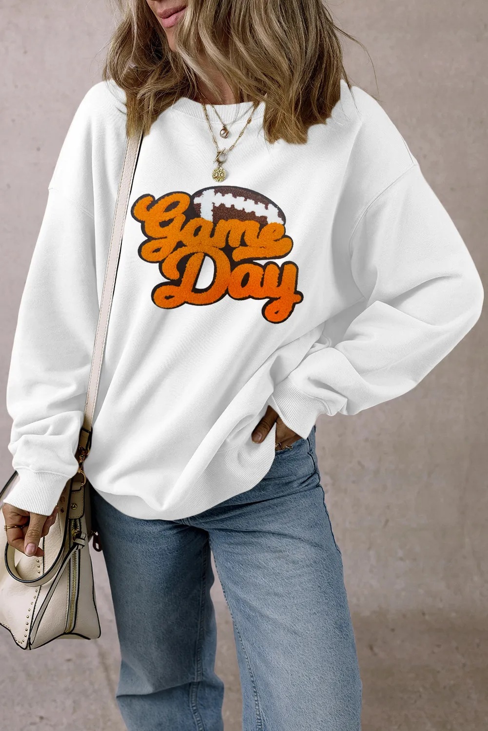 Karin | Football sweatshirt with a crew neck and long sleeves - Image 4