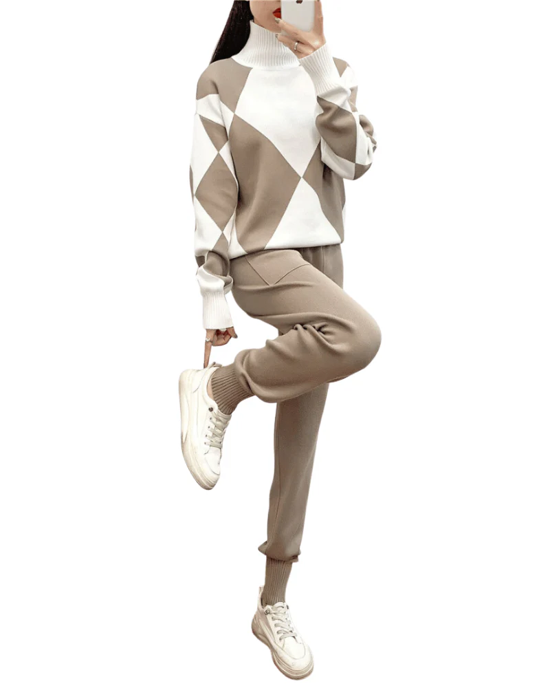 Karla® | Women's Sweater and Pants Set