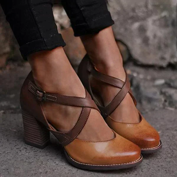 Kassandra® | Summer Leather Clogs - Image 2