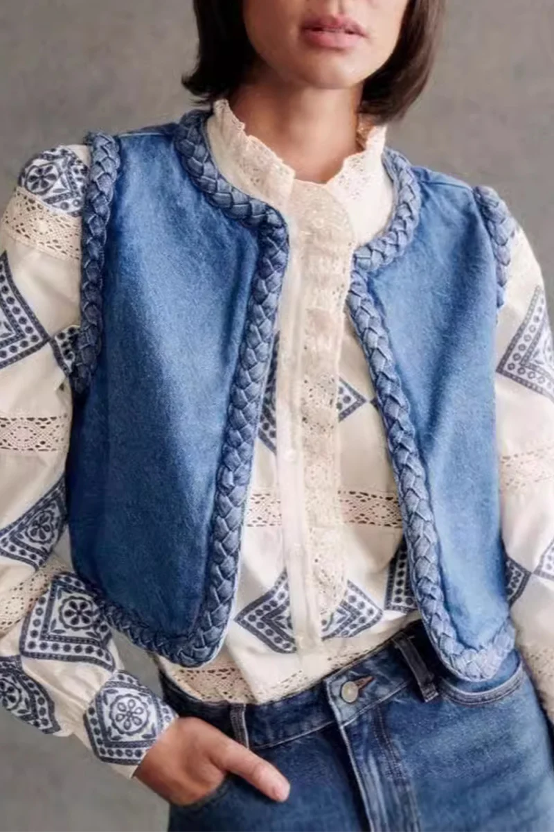 Katarina | Casual plain woven vest with O-neck