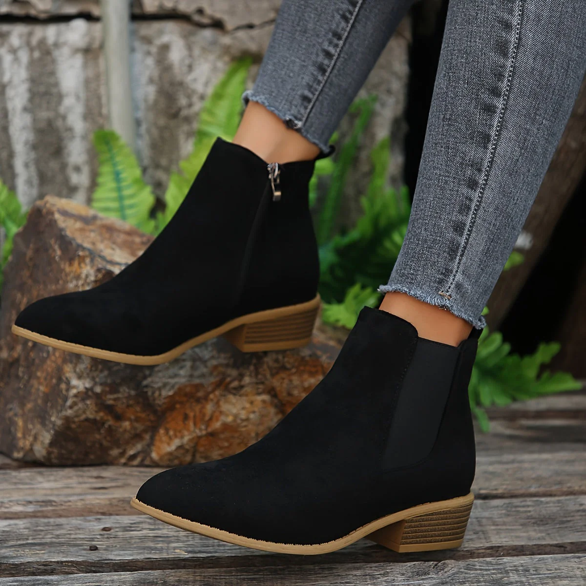 Katherine | Supportive and modern orthopedic boots. - Image 3