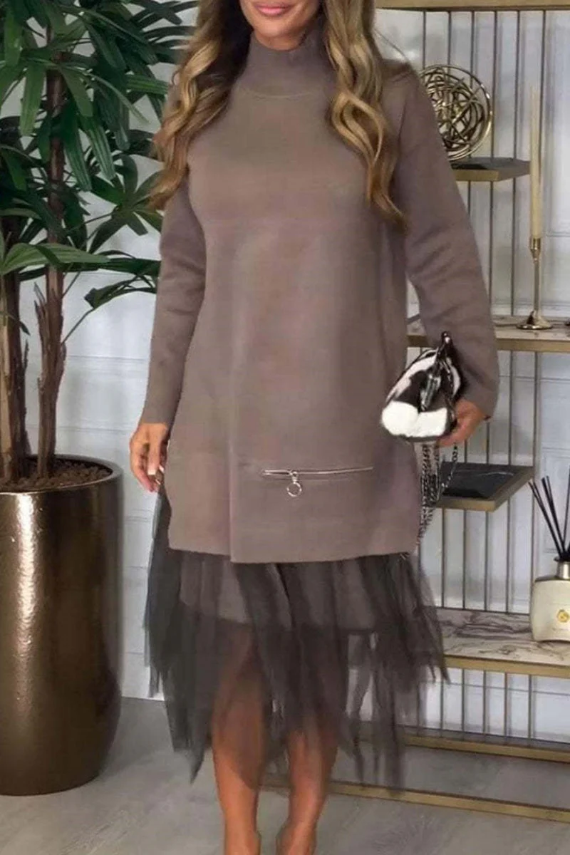 Katrien | Casual two-piece suit with turtleneck and long sleeves and slit - Image 4