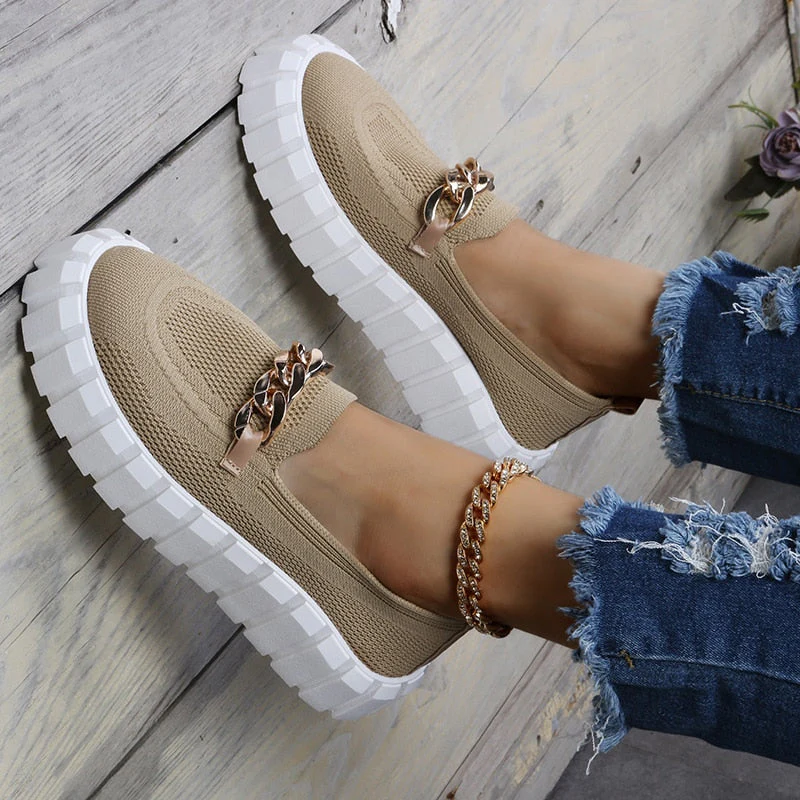Kelsey® | Chain Sneakers Are Comfortable And Trendy For The Summer! - Image 3