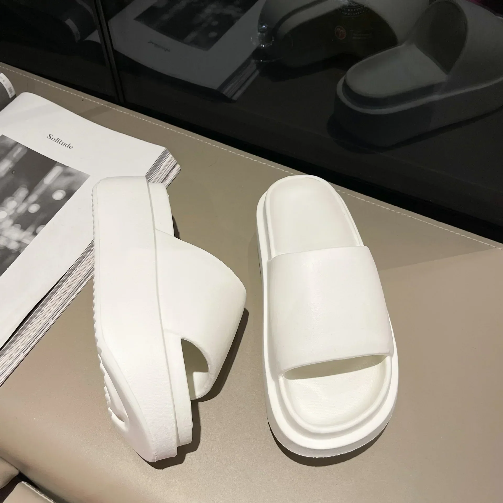 Kenya® | Modern and fashionable   shoes - Image 2