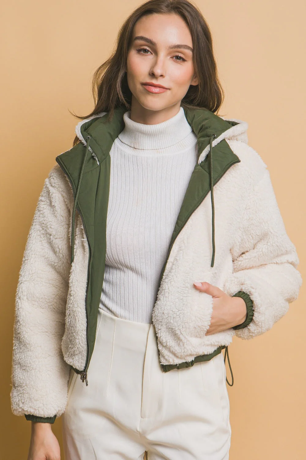 Kimberly | Love Tree cropped reversible hooded zip-up sherpa jacket - Image 3