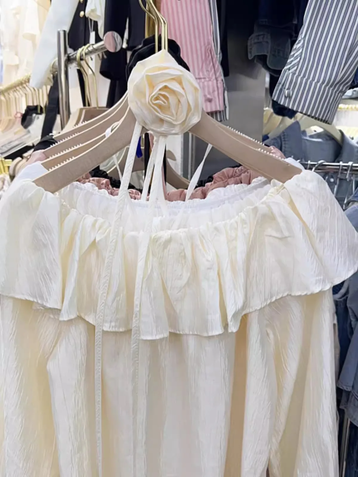 Klara® | Blouse With 3D Flowers And Flared Sleeves - Image 2