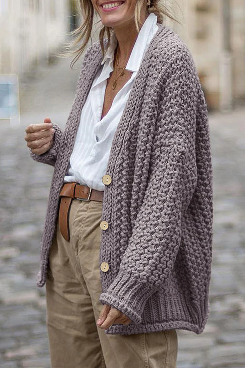 Laia | Casual, simple outerwear with solid buttons and cardigan collar - Image 4