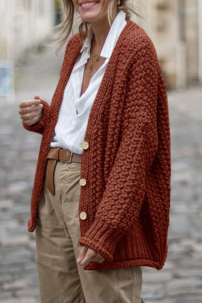 Laia | Casual, simple outerwear with solid buttons and cardigan collar - Image 6