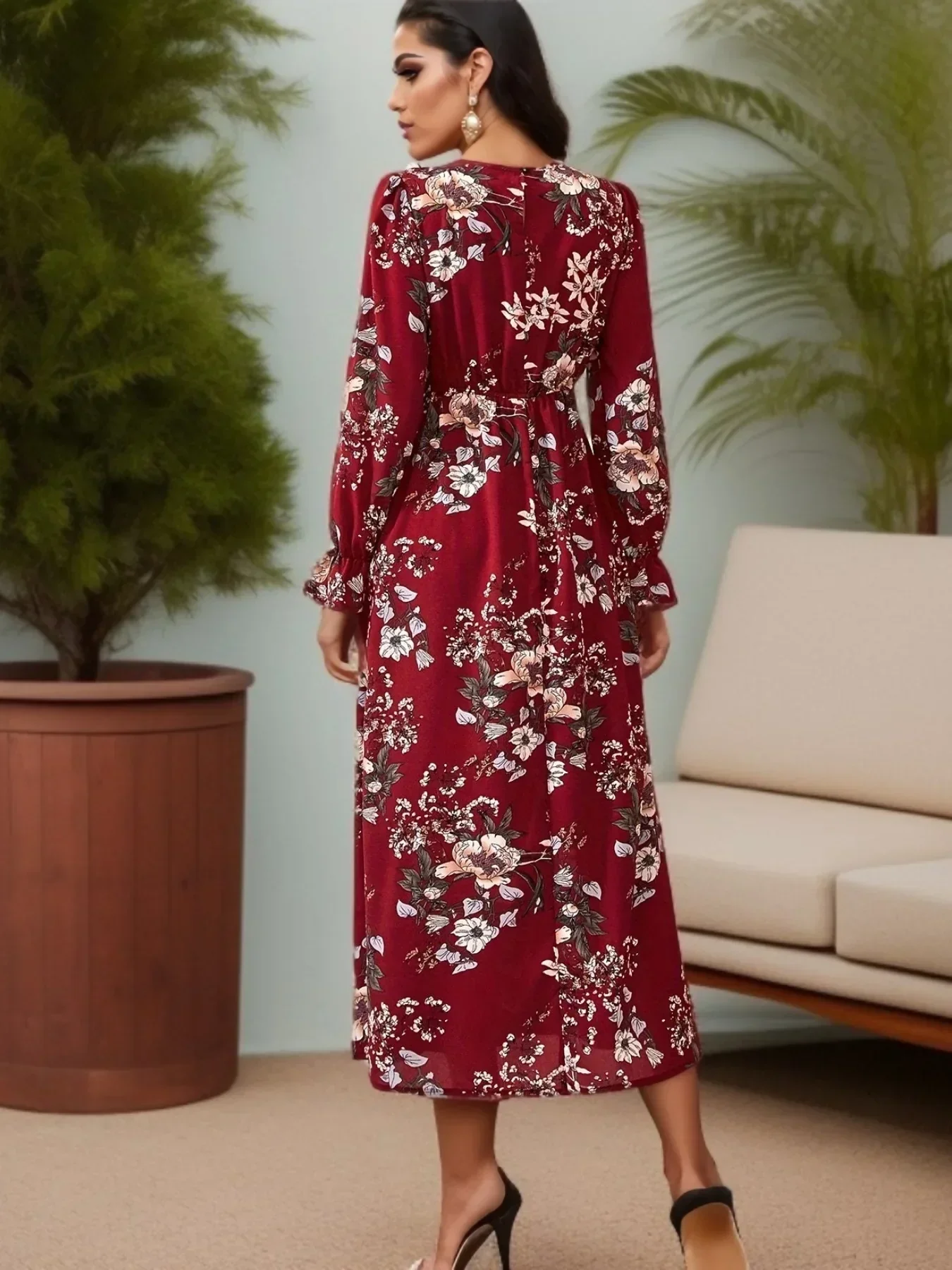 Larisa® | Classic and fashionable dress - Image 4