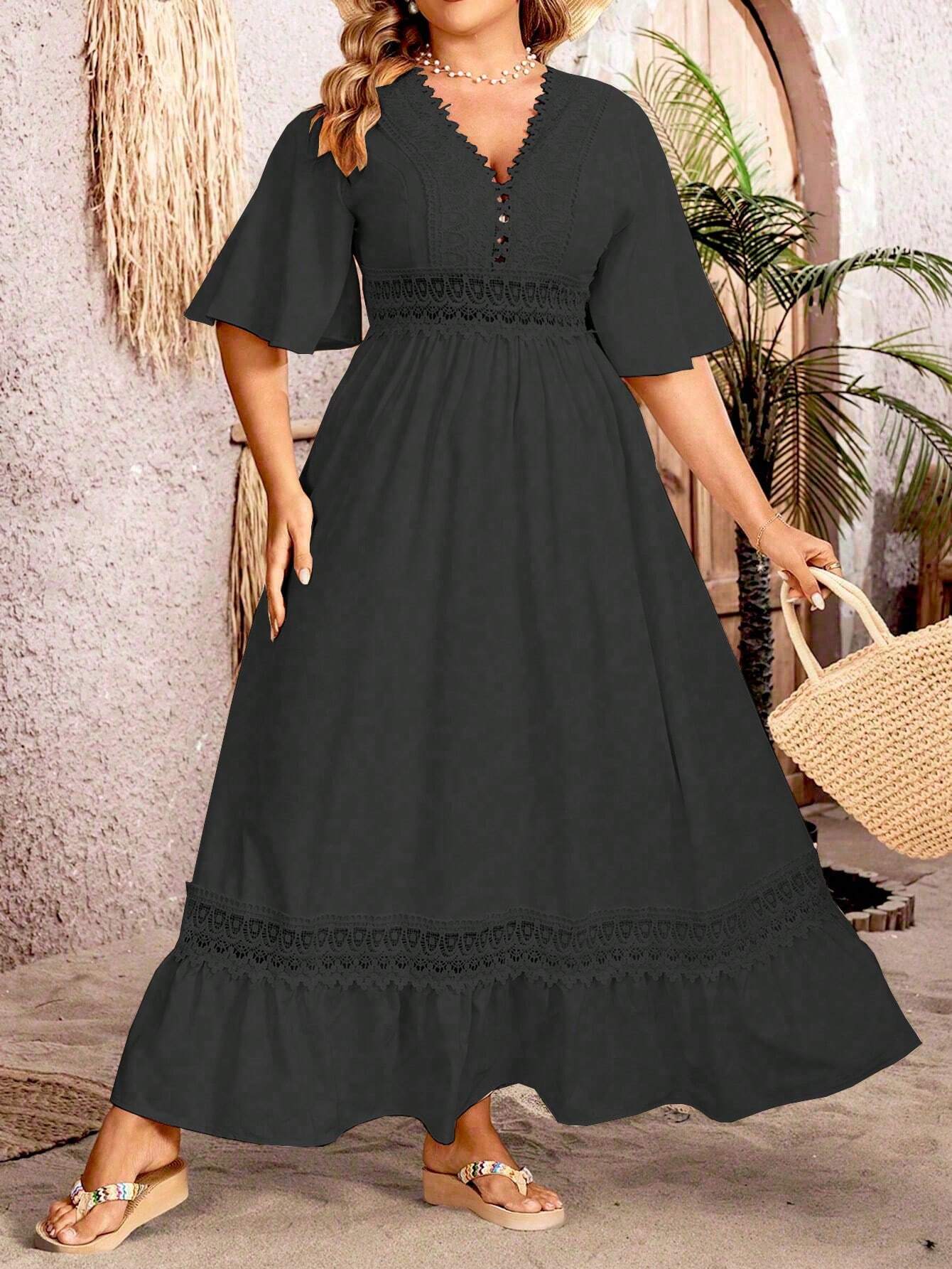 Laura® | Line Plus Size Dress For Women - Image 4