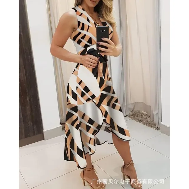 Laura® | Simple and stylish   dress - Image 9