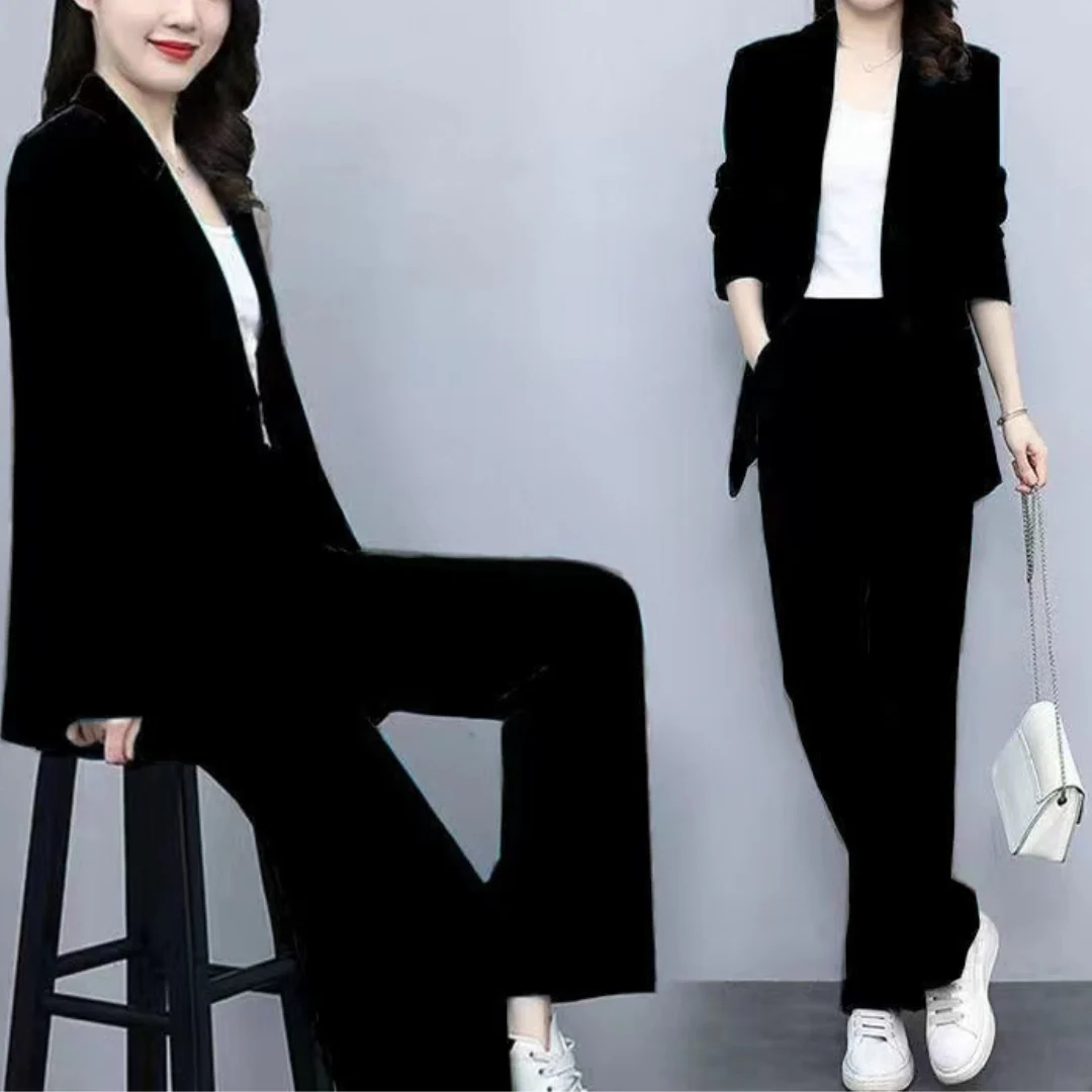 Laura | Elegant women's suit - Image 5