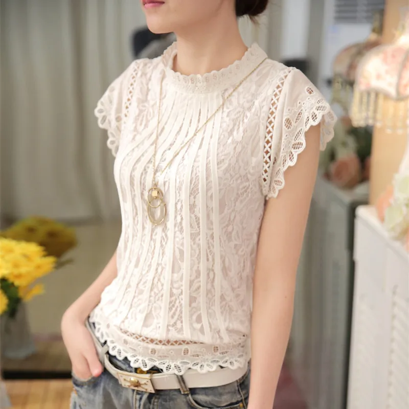 Lavinia® | Blouse With Floral Lace - Image 4