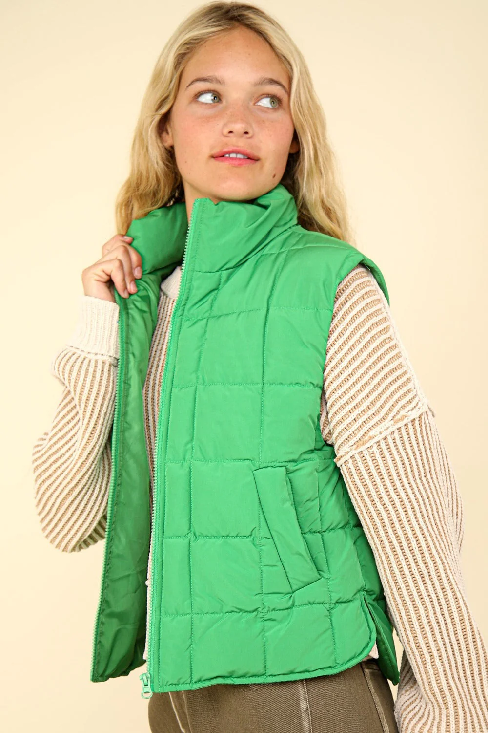 Lea | Padded, warm vest with zip - Image 2