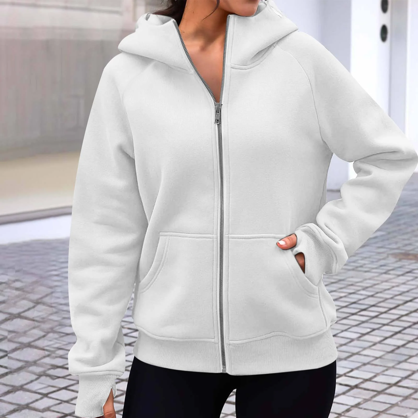 Leila | Effortless and trendy winter garment - Image 8