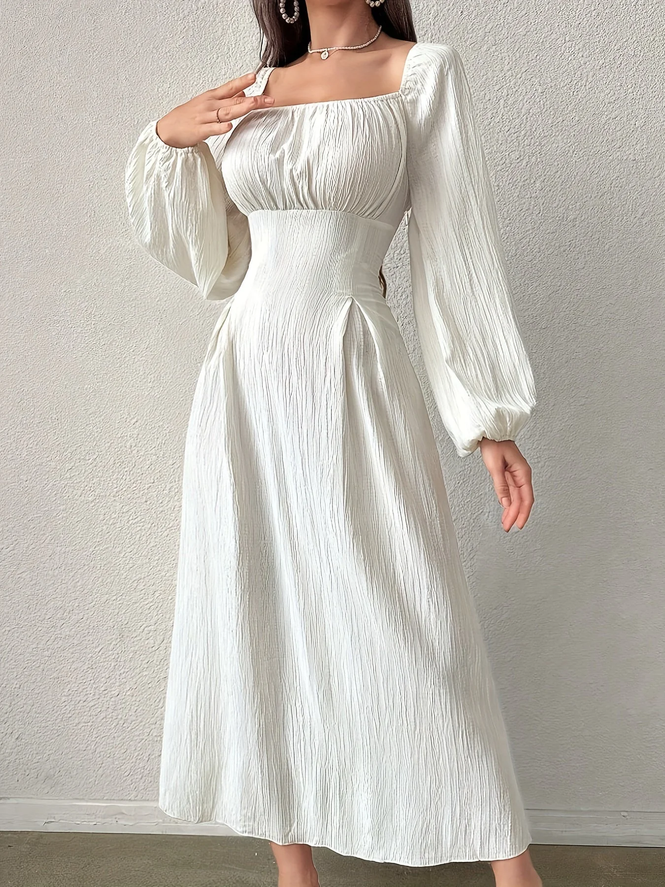 Leila® | Elegant Midi Dress With Cross Straps
